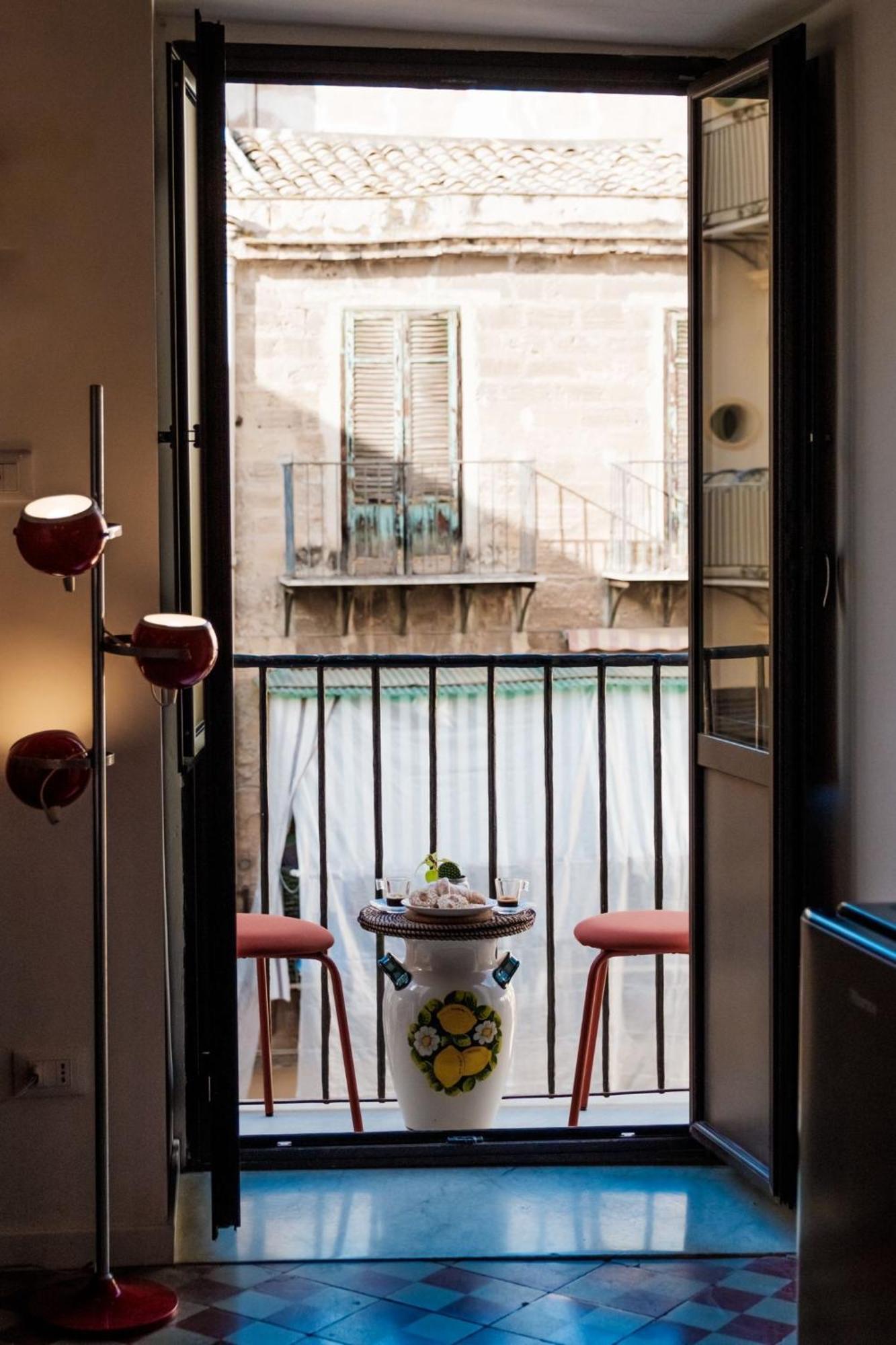 Caza ~ Palermo Apartment Bagian luar foto